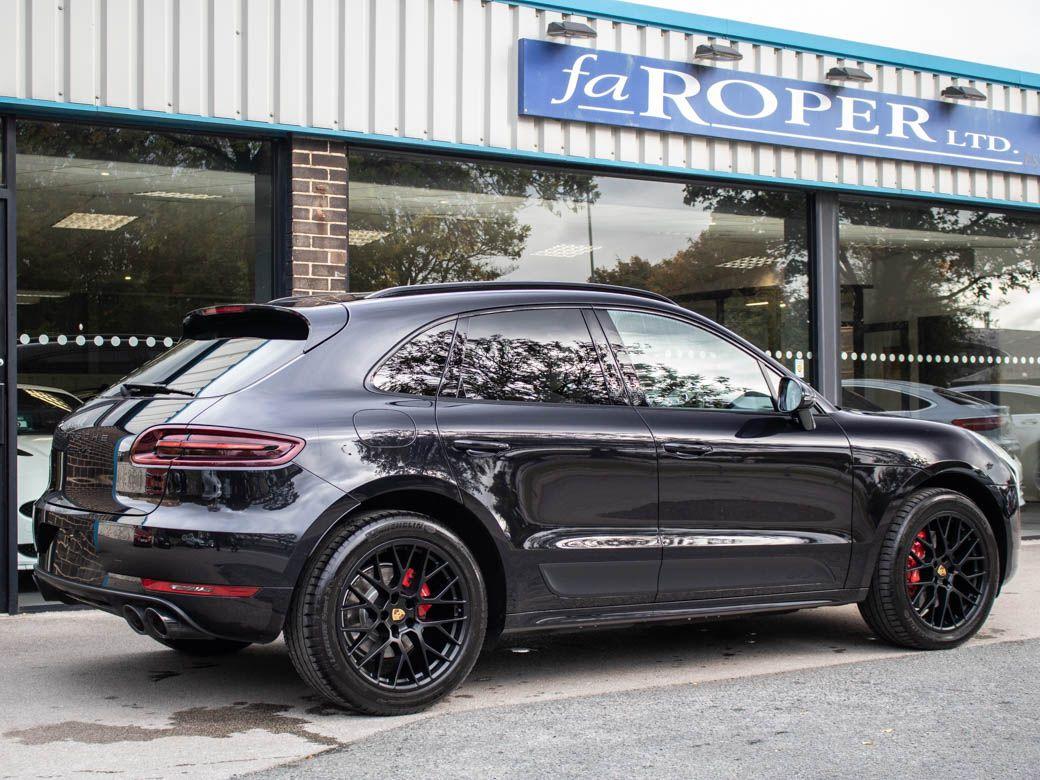 Porsche Macan 3.0 V6 GTS PDK Estate Petrol Jet Black Metallic