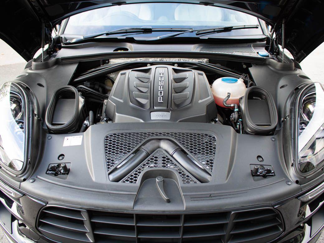 Porsche Macan 3.0 V6 GTS PDK Estate Petrol Jet Black Metallic