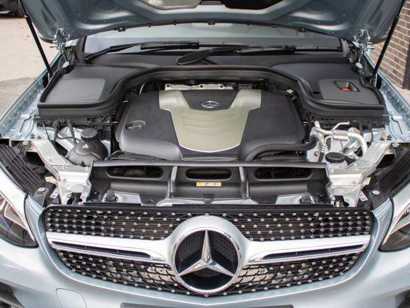 Mercedes Benz GLC Coupe   Registered:2017(17)