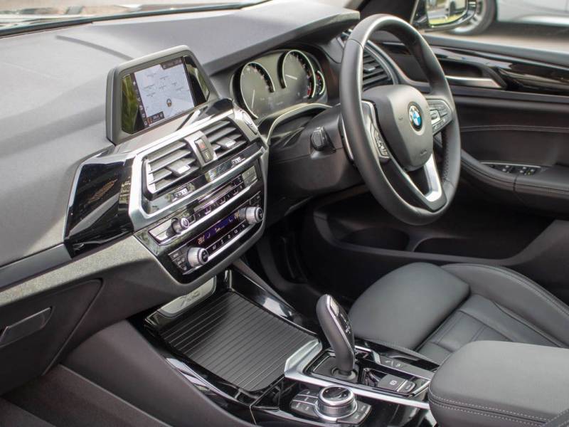 BMW X3   Registered:2018(18)