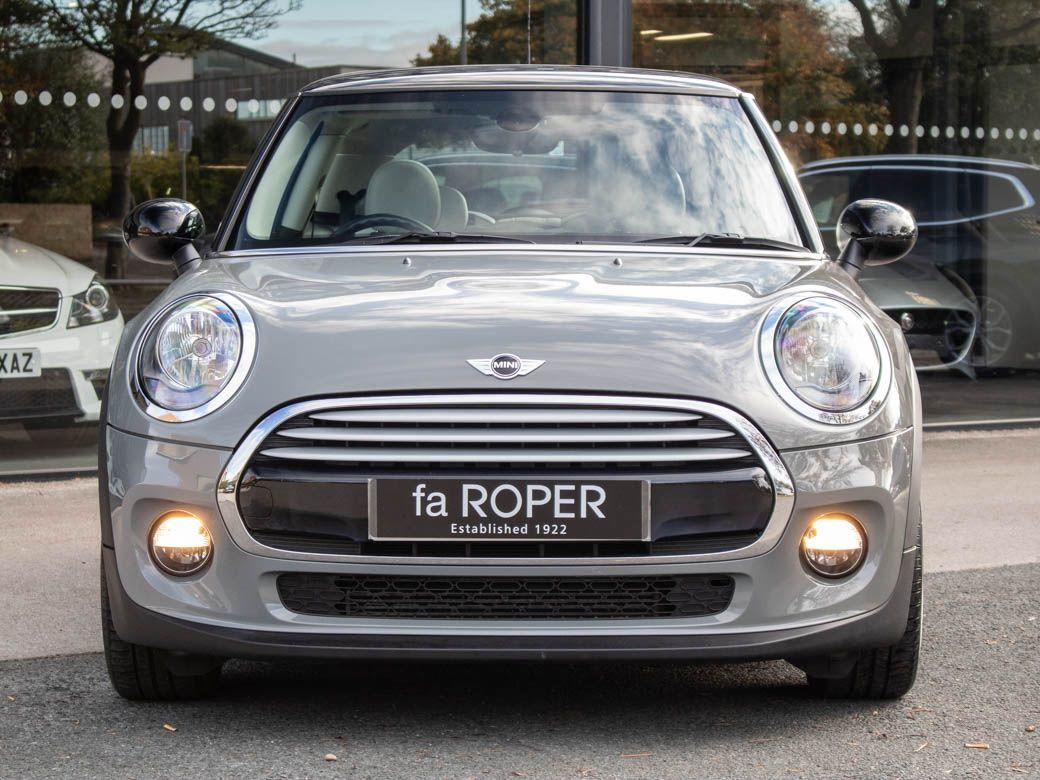 Mini Hatchback 1.5 Cooper Chili Pack Hatchback Petrol Moonwalk Grey Metallic