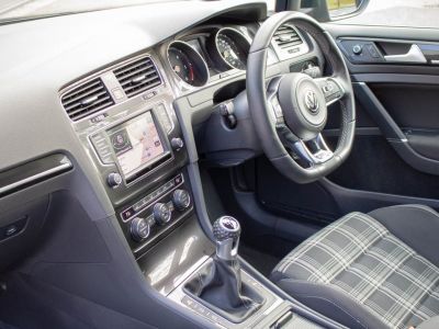 Volkswagen Golf 2.0 TDI GTD 184 bhp 3 door Hatchback Diesel Carbon Grey Metallic