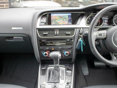 Audi A5 2.0 TDI 150 SE Technik Sportback Multitronic [5 Seat] Hatchback Diesel Phantom Black Metallic