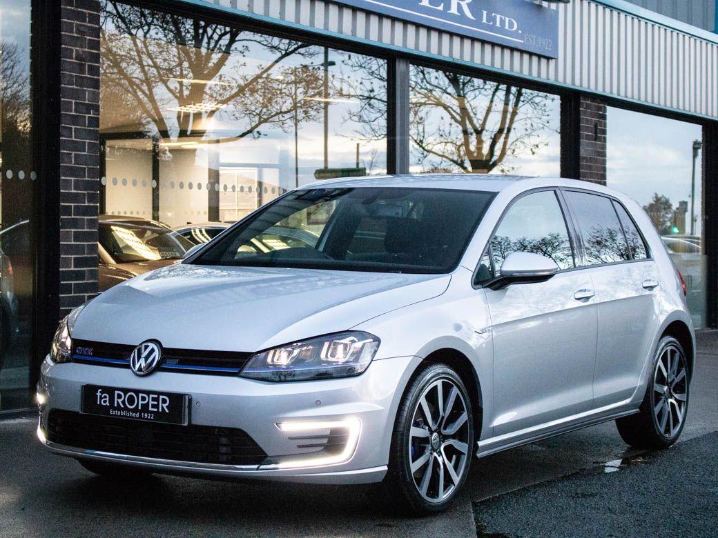 Volkswagen Golf 1.4 TSI GTE 5 door PHEV DSG Hatchback Petrol / Electric Hybrid Reflex Silver Metallic