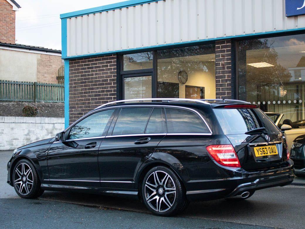 Mercedes-Benz C Class 2.1 C220 CDI BlueEFFICIENCY Estate AMG Sport Plus Auto Estate Diesel Obsidian Black Metallic