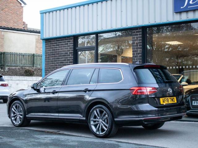 2018 Volkswagen Passat 2.0 TDI GT Estate DSG [Panoramic Roof]