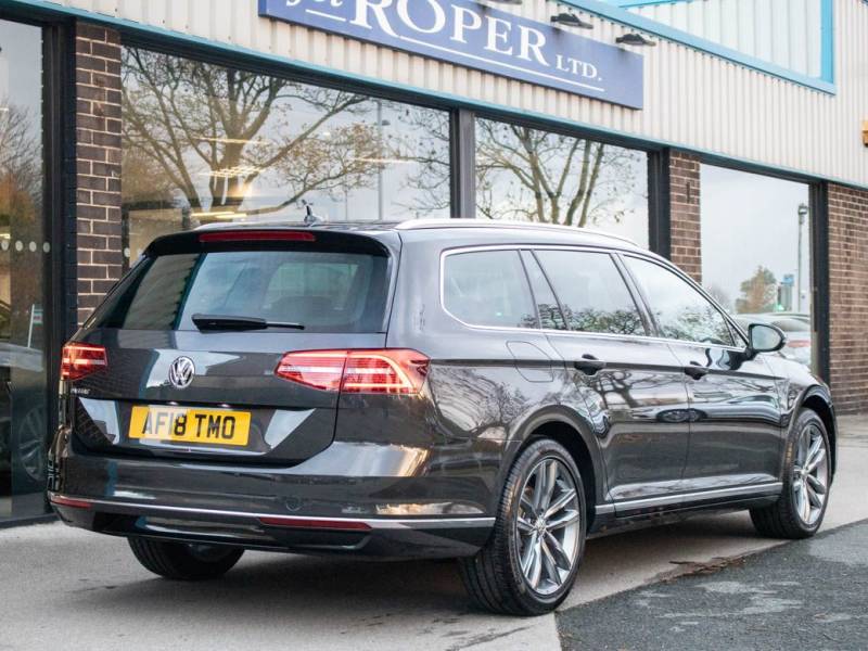 Volkswagen Passat   Registered:2018(18)