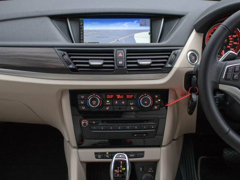 BMW X1   Registered:2014(64)