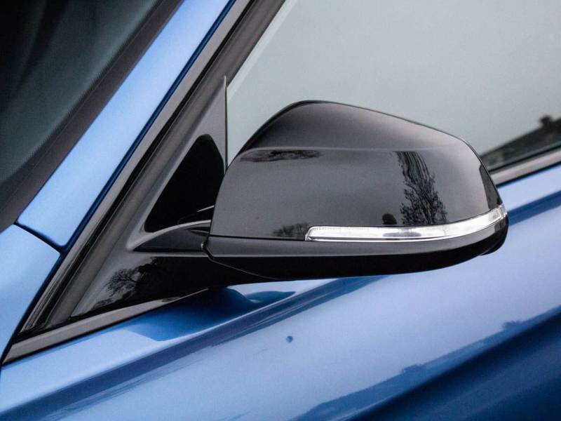 BMW 3 Series   Registered:2018(18)