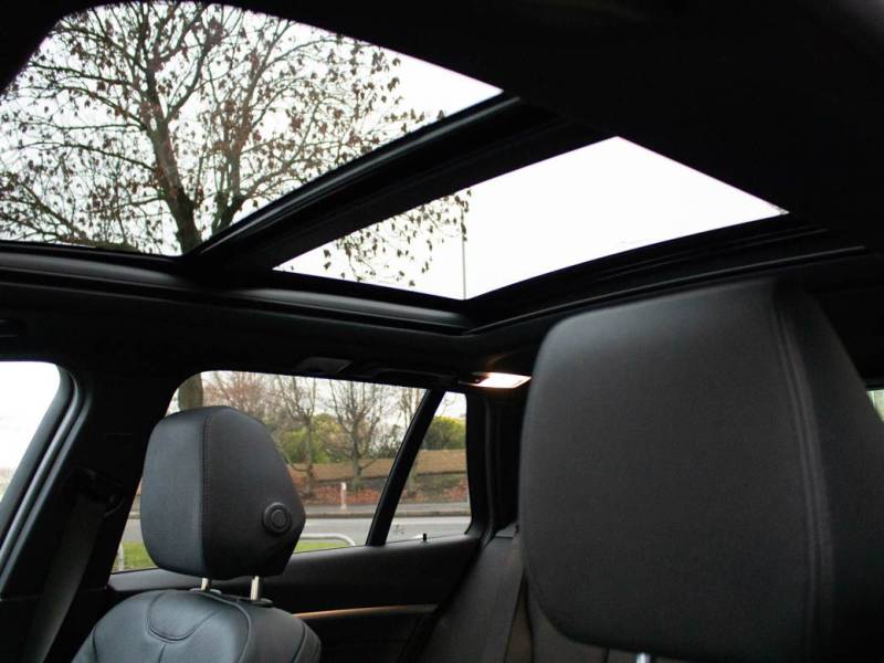 BMW 3 Series   Registered:2018(18)