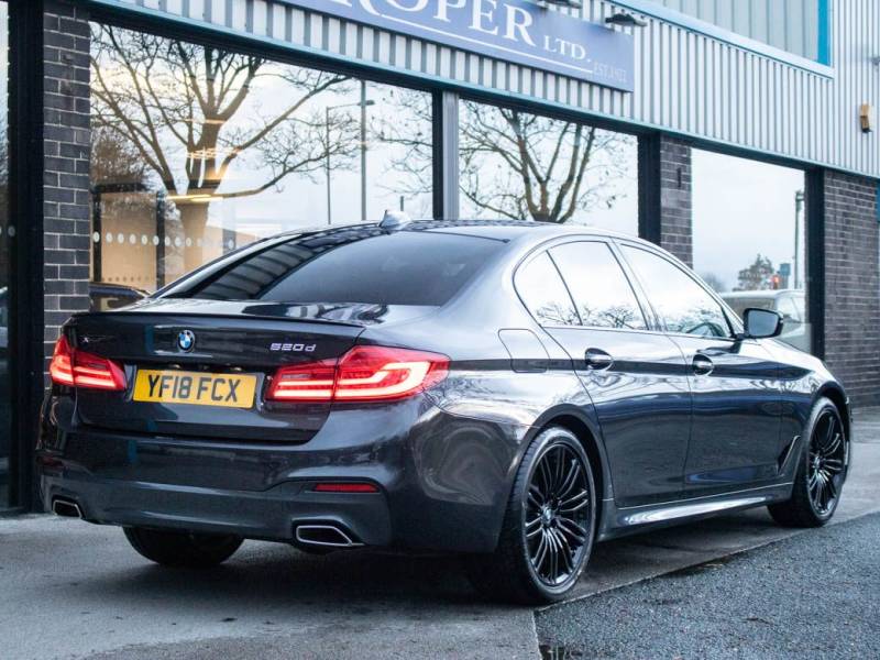BMW 5 Series   Registered:2018(18)
