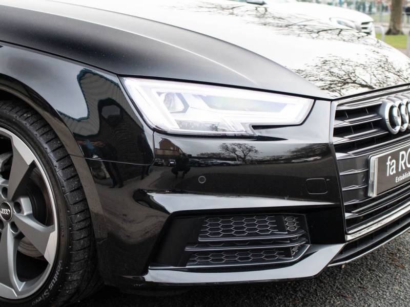 Audi A4   Registered:2017(67)