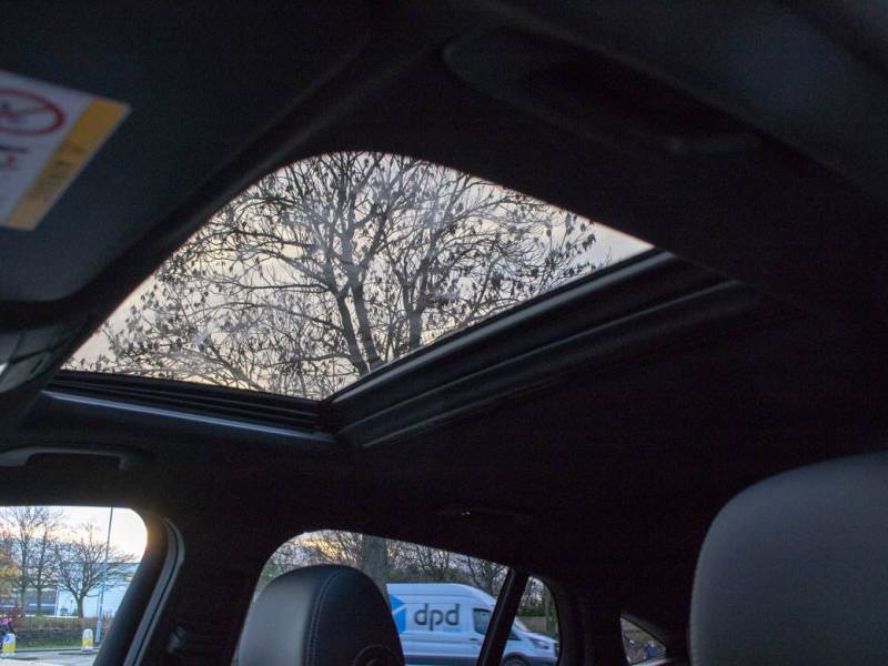 Mercedes Benz GLC Coupe   Registered:2017(17)