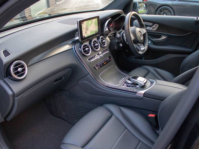 Mercedes Benz GLC Coupe   Registered:2017(17)