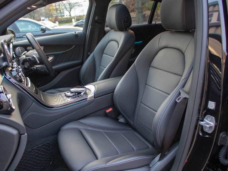 Mercedes Benz GLC Coupe   Registered:2017(17)