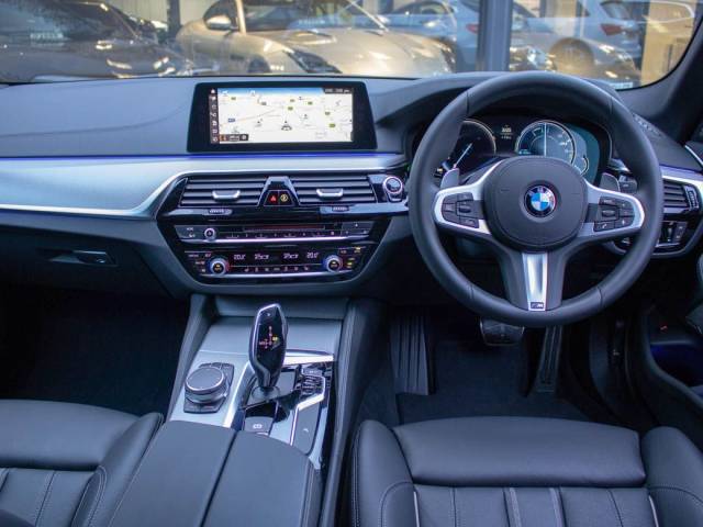 2018 BMW 5 Series 2.0 520d xDrive M Sport Plus Pack Auto