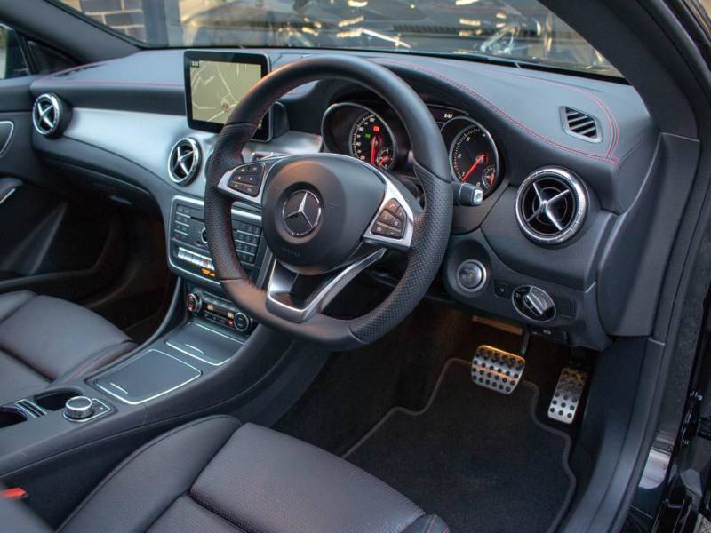 Mercedes Benz Cla Class   Registered:2017(67)