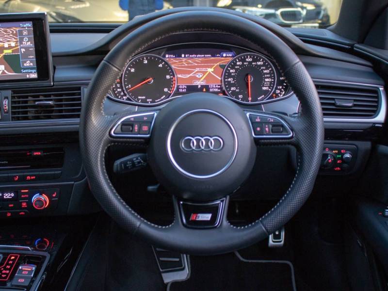 Audi A7   Registered:2016(16)