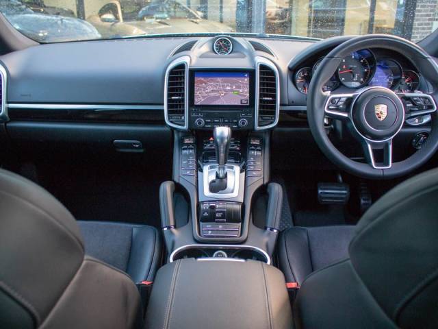 2017 Porsche Cayenne 3.0 TD Platinum Edition Tiptronic S