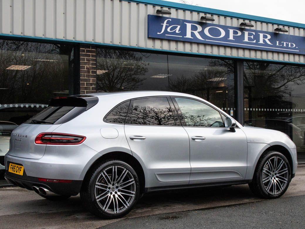 Porsche Macan 3.0 TD S Diesel PDK Estate Diesel Rhodium Silver Metallic