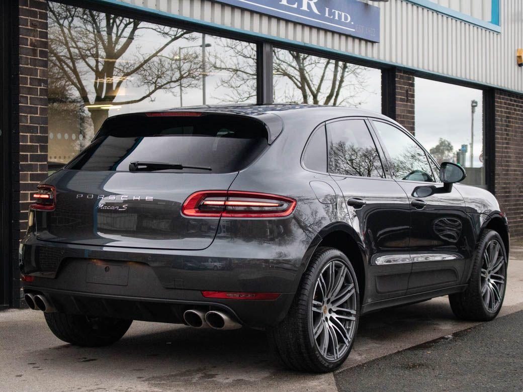 Porsche Macan 3.0 TD S Diesel PDK Estate Diesel Volcano Grey Metallic