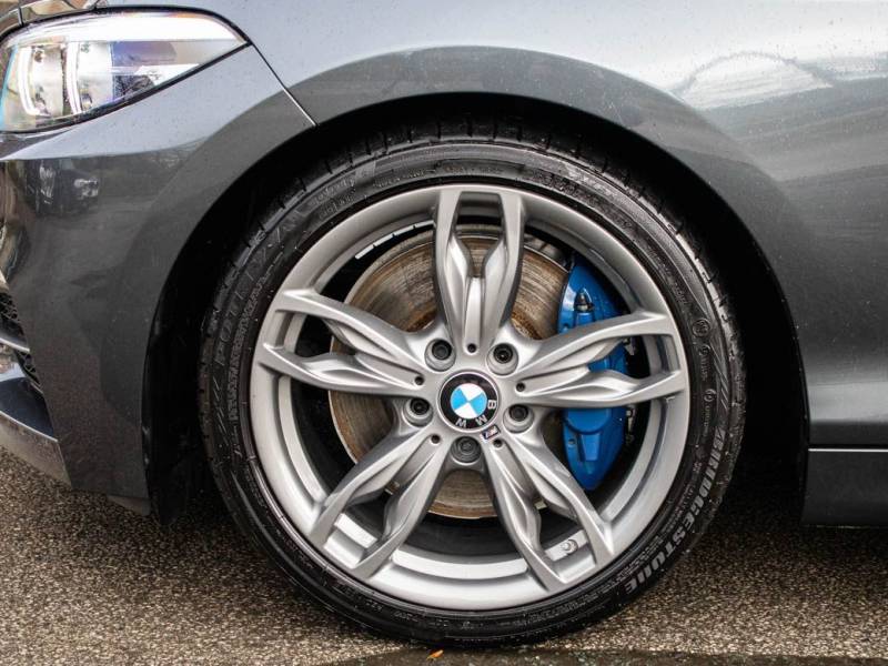 BMW 2 Series   Registered:2018(18)