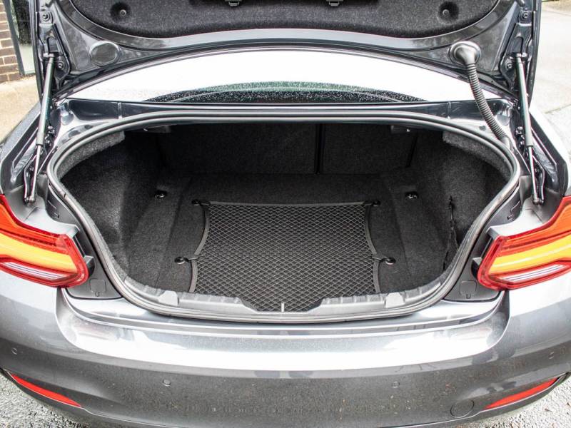 BMW 2 Series   Registered:2018(18)