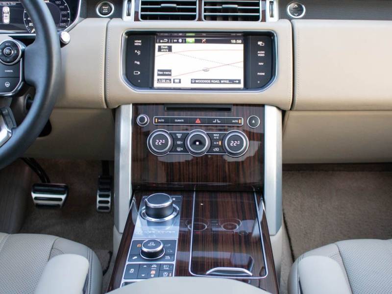 Land Rover Range Rover   Registered:2014(14)