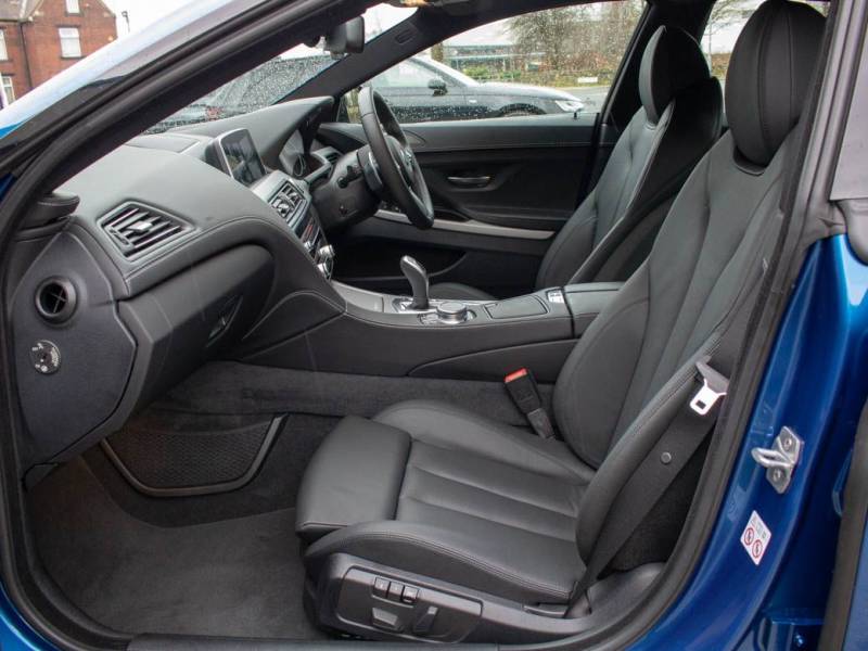 BMW 6 Series   Registered:2018(18)