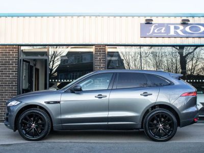 Jaguar F-Pace 2.0d R-Sport Auto AWD Black Pack Estate Diesel Corris Grey Metallic