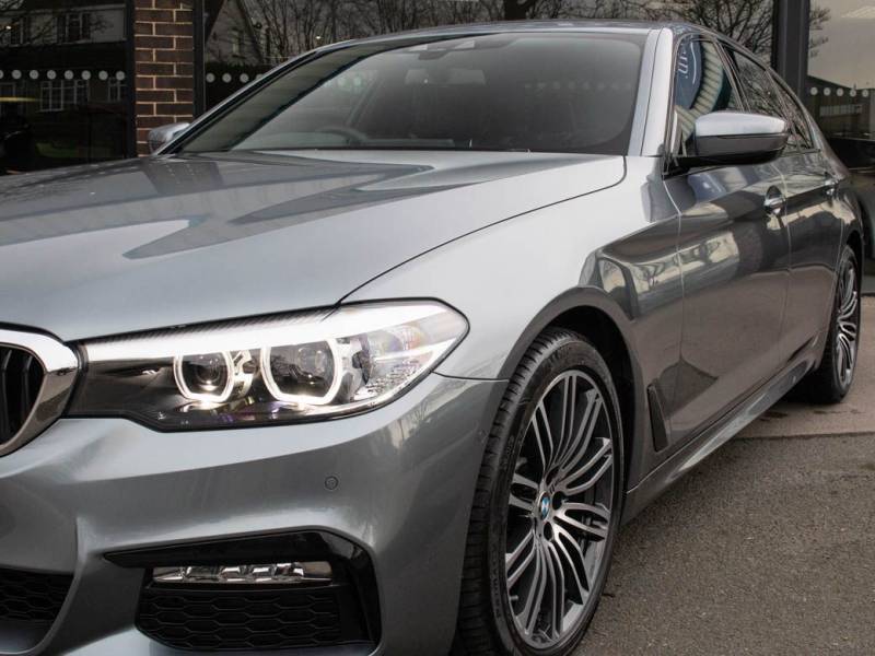 BMW 5 Series   Registered:2018(18)