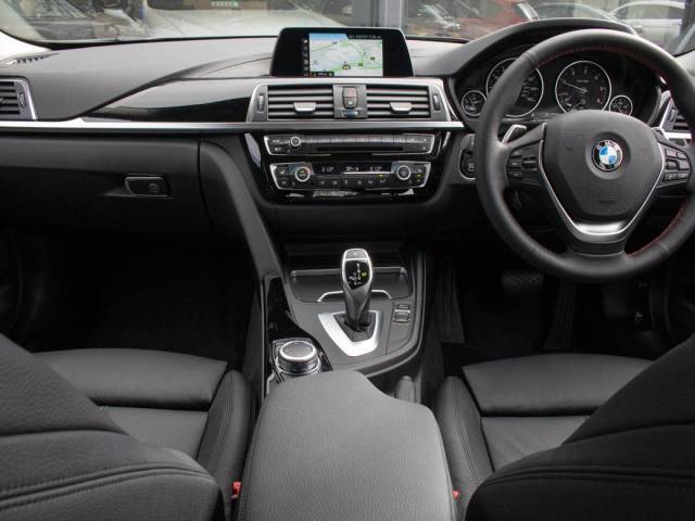 2018 BMW 3 Series 2.0 320d EfficientDynamics Sport Auto