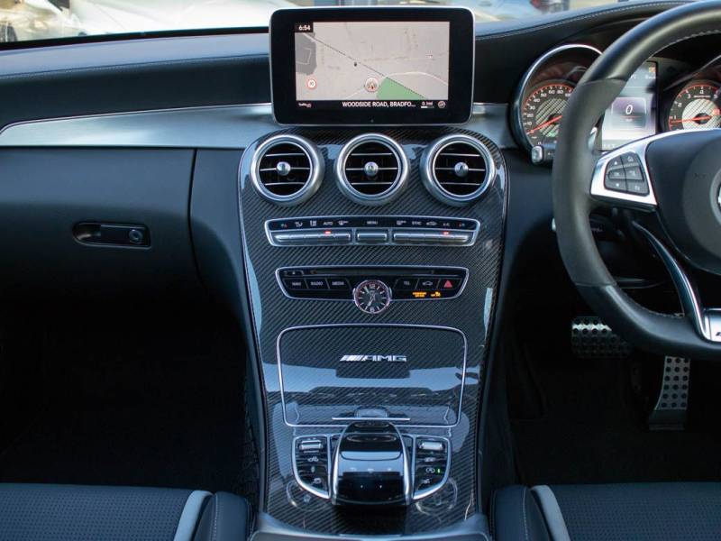 Mercedes Benz C Class   Registered:2017(17)