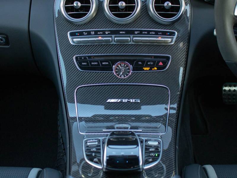 Mercedes Benz C Class   Registered:2017(17)