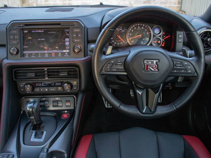 Nissan GT R   Registered:2016(66)