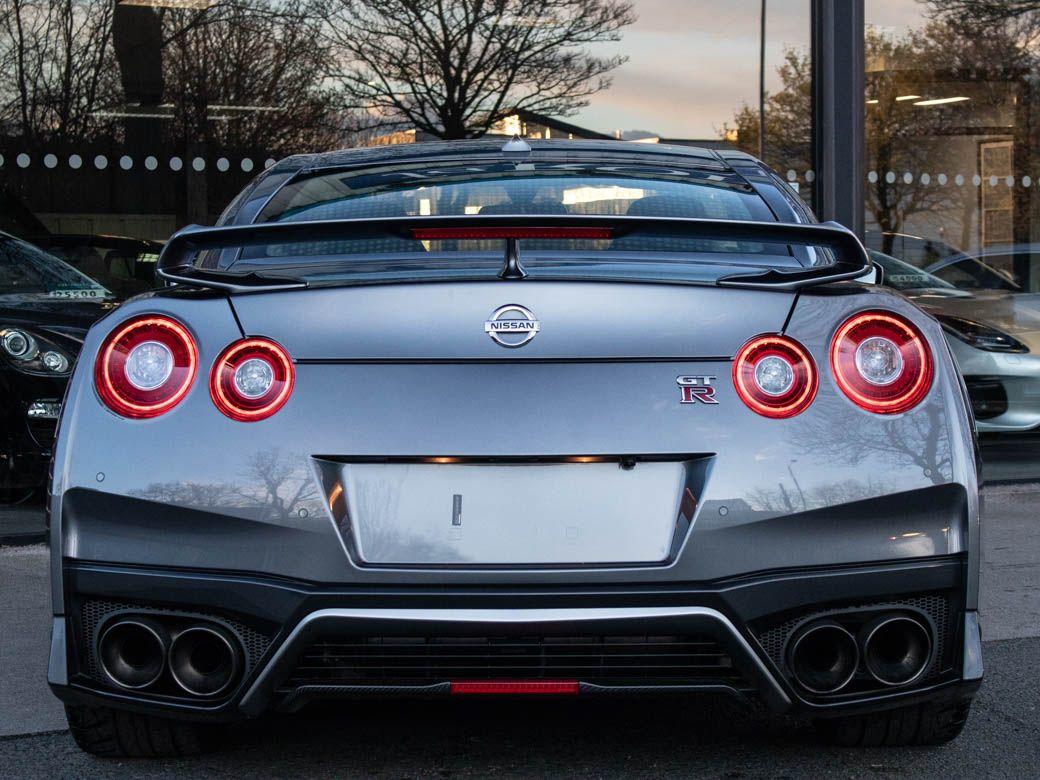 Nissan GT-R 3.8 Recaro Auto 570ps Coupe Petrol Gun Metallic
