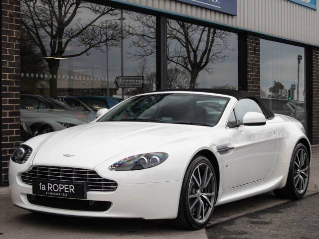 2011 Aston Martin Vantage 4.7 V8 Roadster Sportshift [420]