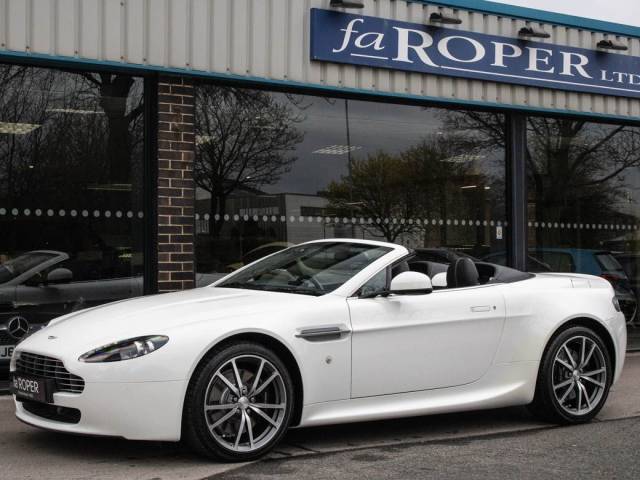 2011 Aston Martin Vantage 4.7 V8 Roadster Sportshift [420]