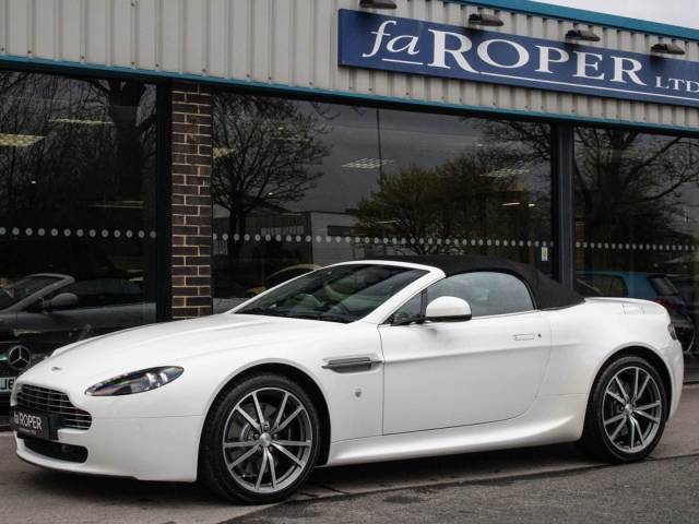 2011 Aston Martin Vantage 4.7 V8 Roadster Sportshift [420]