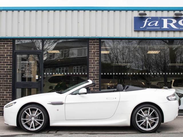 2011 Aston Martin Vantage 4.7 V8 Roadster Sportshift [420]