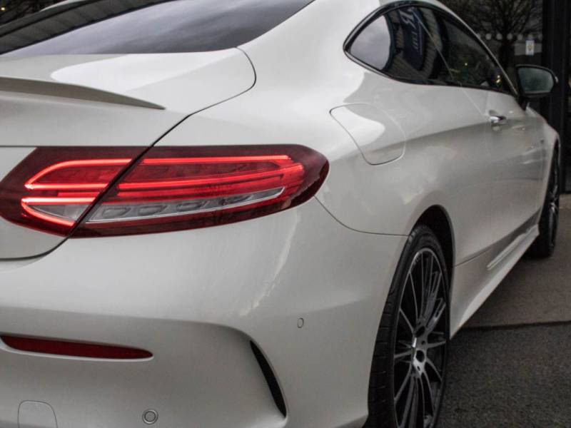 Mercedes Benz C Class   Registered:2017(17)