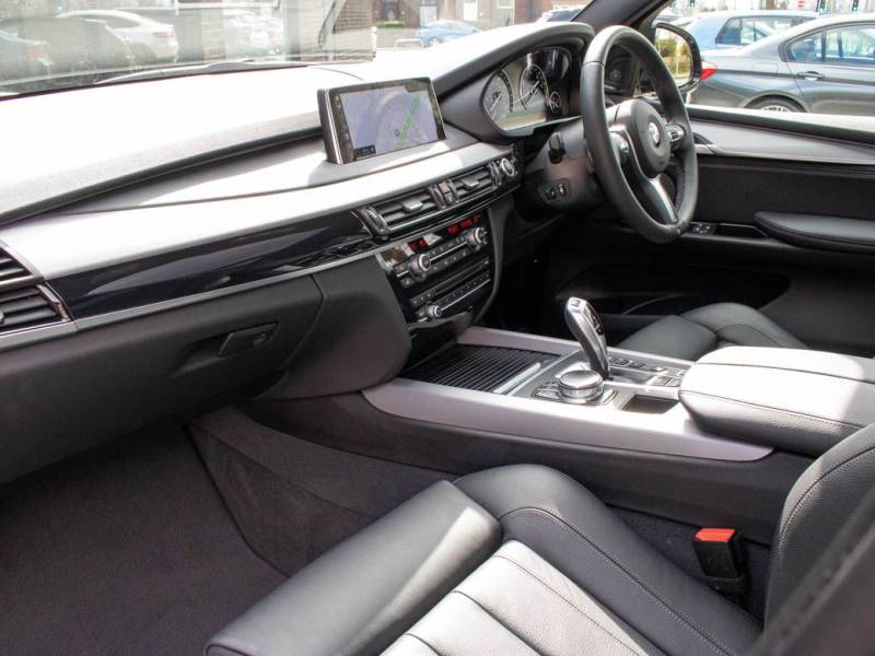 BMW X5   Registered:2018(18)