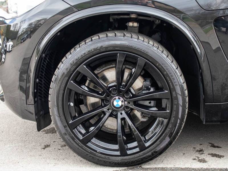 BMW X5   Registered:2018(18)