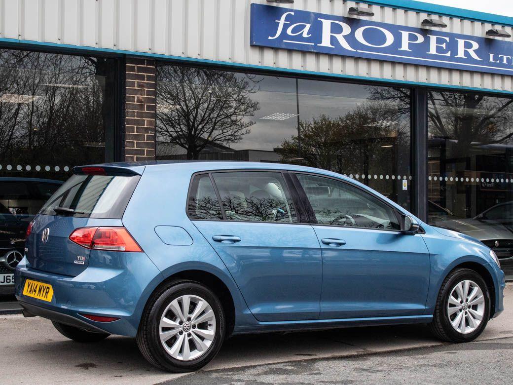 Volkswagen Golf 1.6 TDI 105 SE 5 door Hatchback Diesel Pacific Blue Metallic