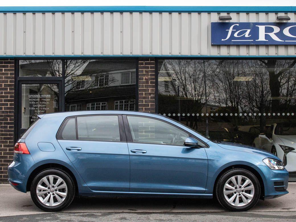 Volkswagen Golf 1.6 TDI 105 SE 5 door Hatchback Diesel Pacific Blue Metallic