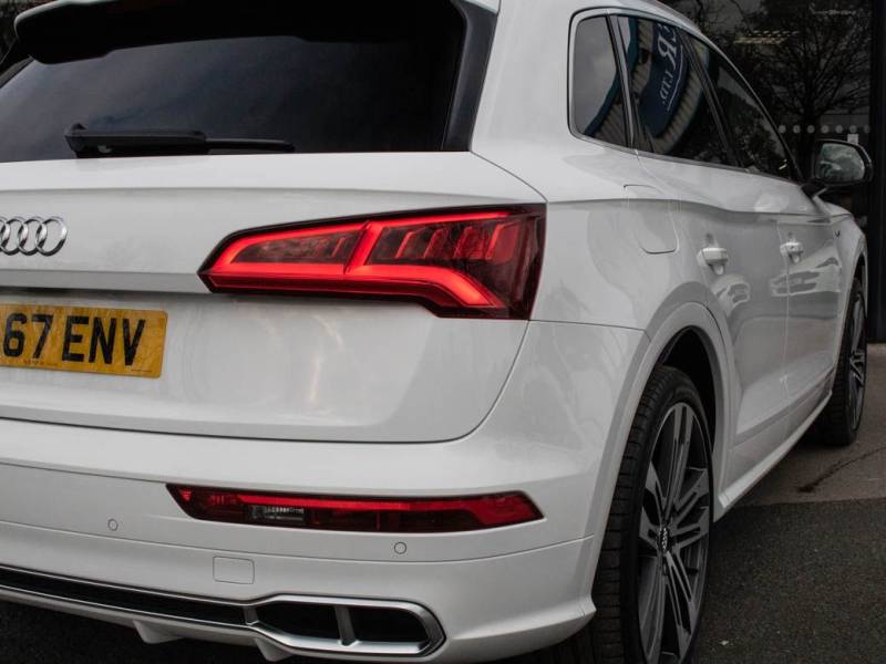 Audi Q5   Registered:2017(67)