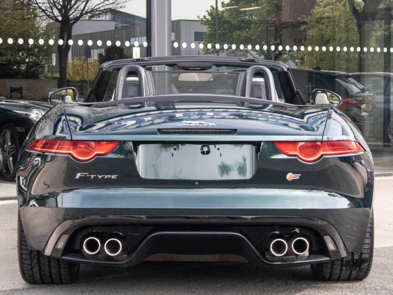 Jaguar F Type   Registered:2013(13)