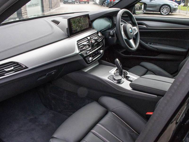 BMW 5 Series   Registered:2018(68)