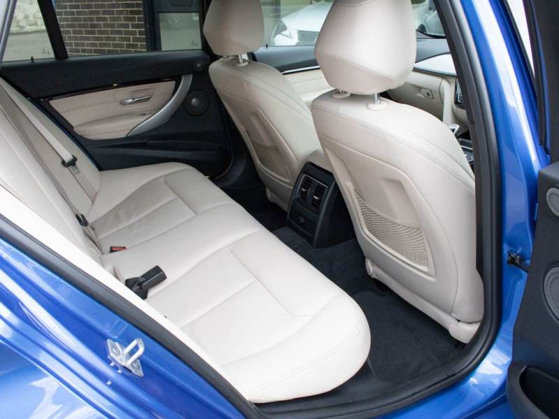 BMW 3 Series   Registered:2017(67)