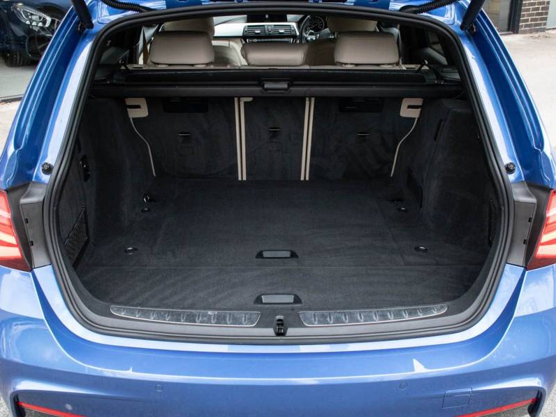 BMW 3 Series   Registered:2017(67)